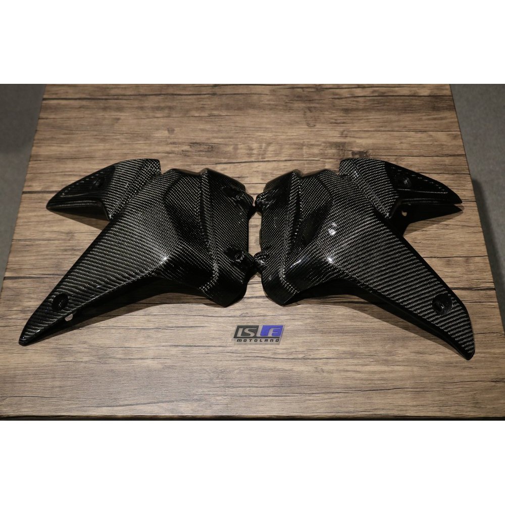 Cover Samping Footstep Yamaha MT15 Carbon Kevlar