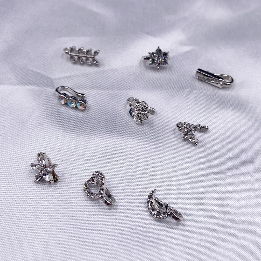 Hu Hu Hu Hu Hu Alat Bantu Pasang Kacamata♡ 9pcs Anting Stud Hidung Bentuk Bunga Bulan Aksen Berlian Imitasi Untuk Pesta