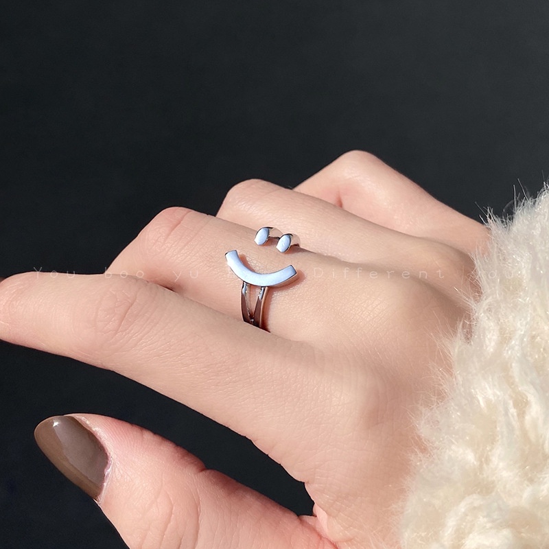 Cincin Bahan Alloy Lapis Silver Motif Smiley Untuk Wanita