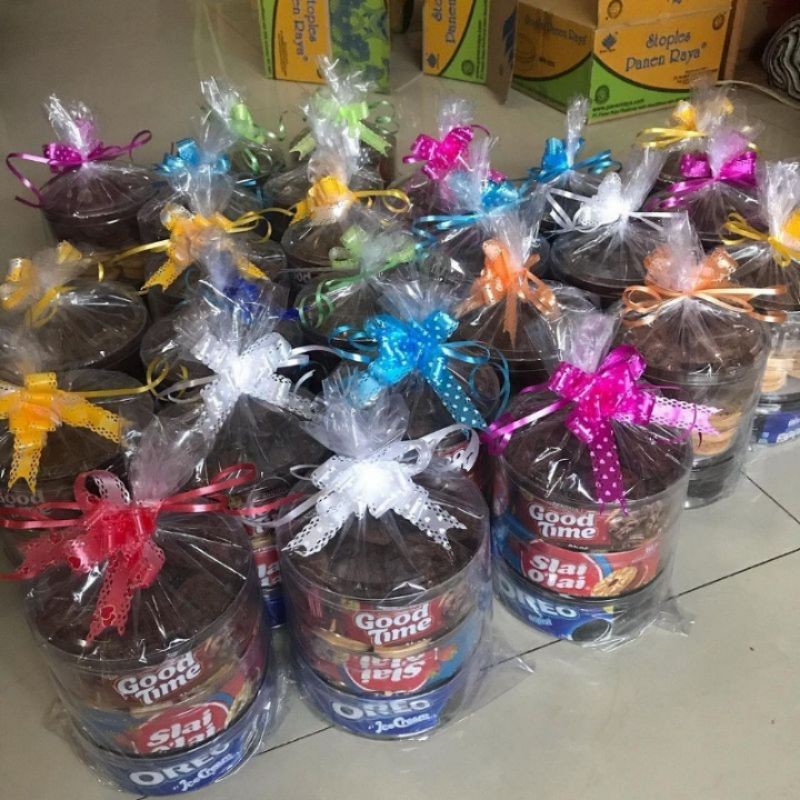 

paket bingkisan lebaran kue kering