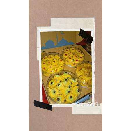 

Paket kue lebaran