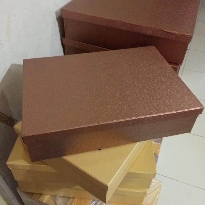 

[COD] kotak kado/Bungkus kemasan full bok 25x35x7 [COD]