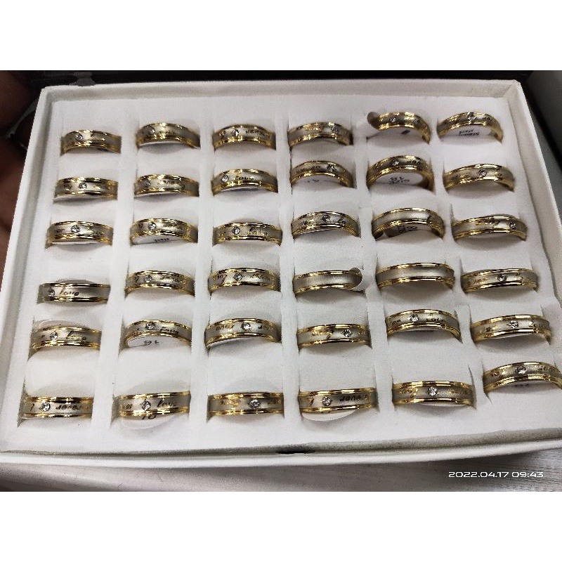 Grosir Cincin Stainless Isi 36 pcs mata Love Gold tidak karat