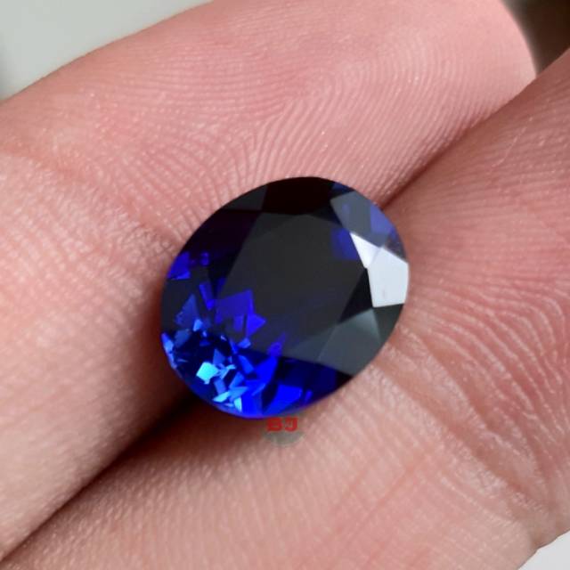 Blue Safir 9mm - 11 - 12 MM Royal Color Premium Quality Lab created Corundum Material