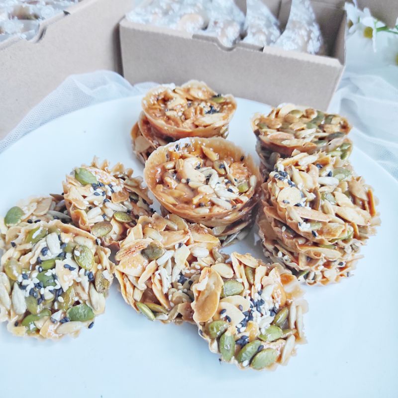 

Florentine cookies/mixnut cookies