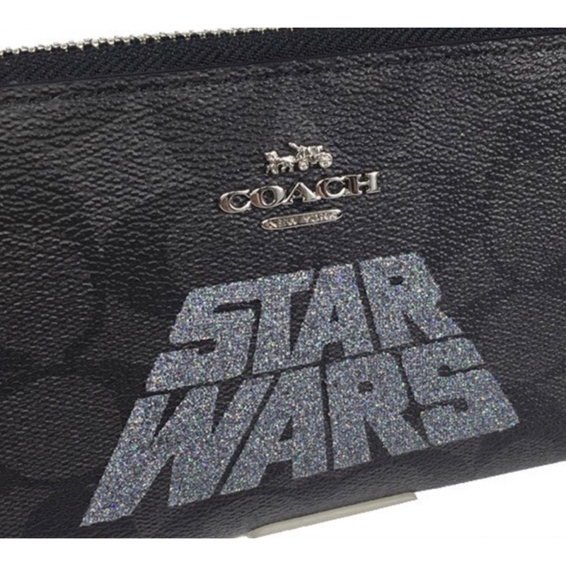 Coach Accordion Zip Wallet With Star Wars (C88589)