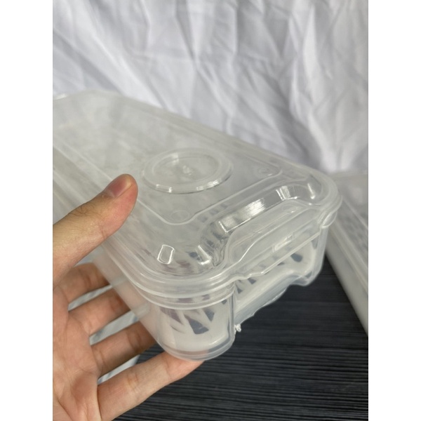 [OBRAL RIJEK] Kotak Kontainer Makanan Kulkas Storage Box Drain Hole SW805