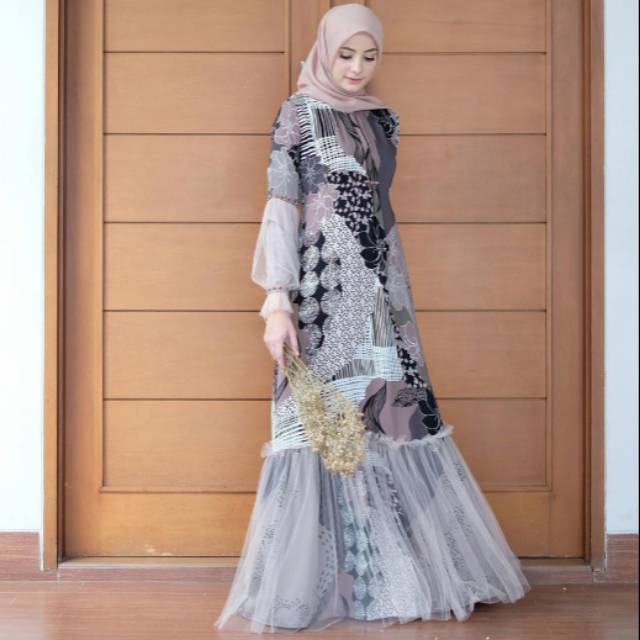 Syahla Dress by Kaleela