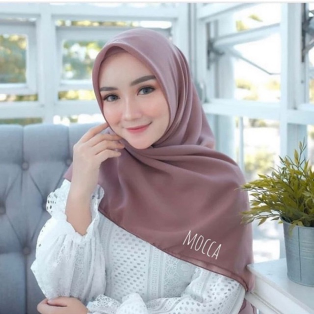 (BEST SELLER) BELLA SQUARE PUSATGROSIR_SOLO/segiempat polos polycotton/hijab jilbab simpel BELLA SQUARE HIJAB JILBAB KHIMAR KERUDUNG BERGO SEGIEMPAT