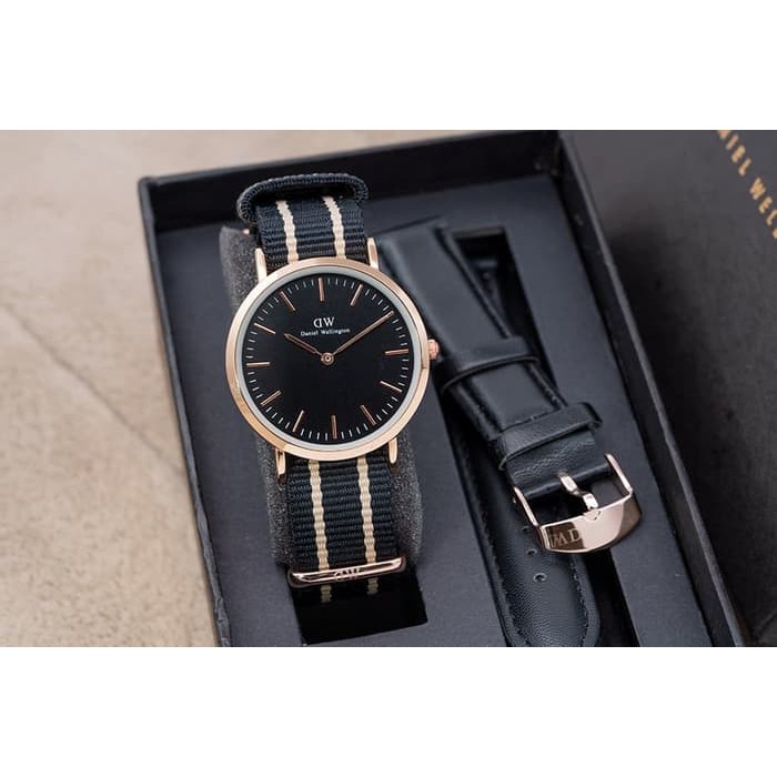 Jam Tangan Wanita / Cewek DW Paket Ladies Hitam Gold plat Hitam