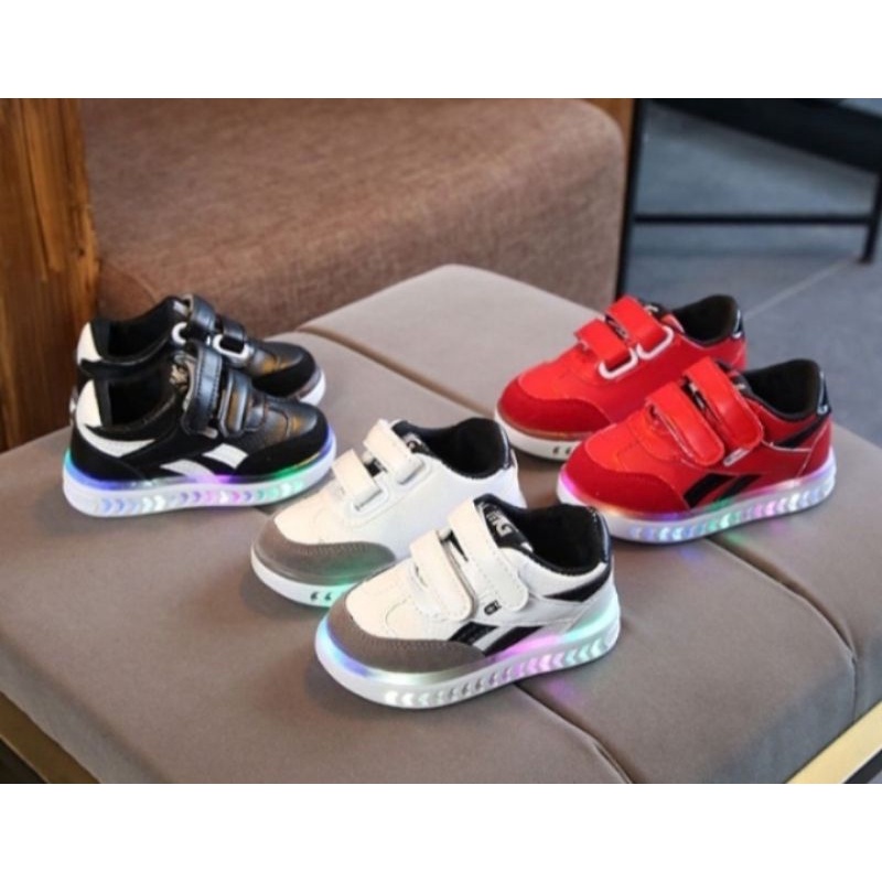 {COD} Sepatu Anak SPORTY lampu LED/Sneaker Anak Import/Sneaker anak laki laki dan perempuan usia 1-5Th