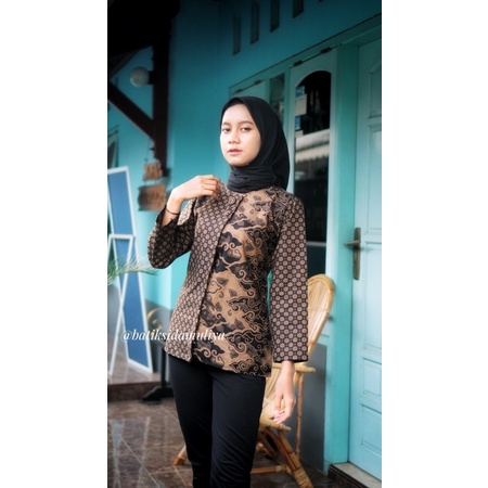 Blouse Batik Premium By Sidamuliya Collection Blus Atasan Blazer Kantor Resleting Depan Eksklusif-Adilla 2