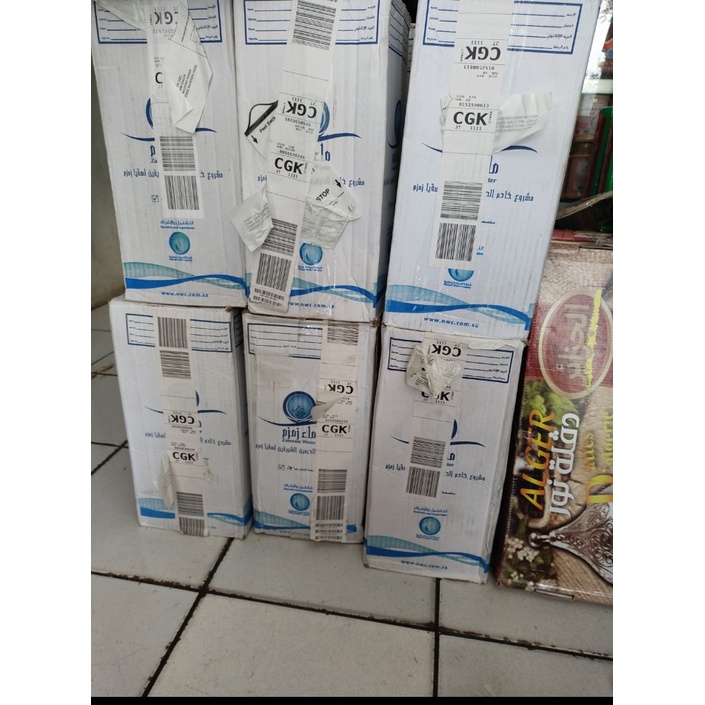 zam zam 5 liter asli ada barcode bandaraya bukan zam zam kapal laut