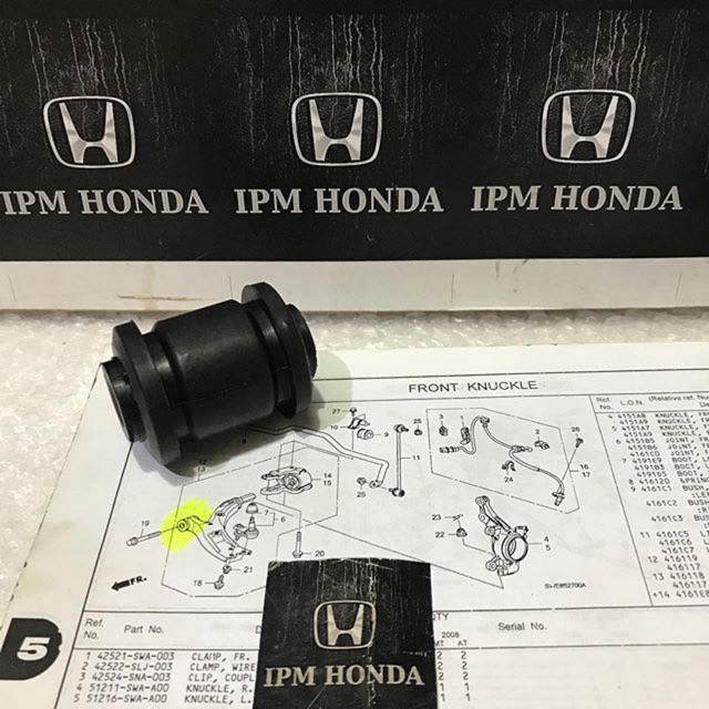 51392 SWA Bush Bos Bushing arm Depan Bawah Honda Crv Gen 3 RE1 RE3 2007 2008 2009 2010 2011 2012 Kecil