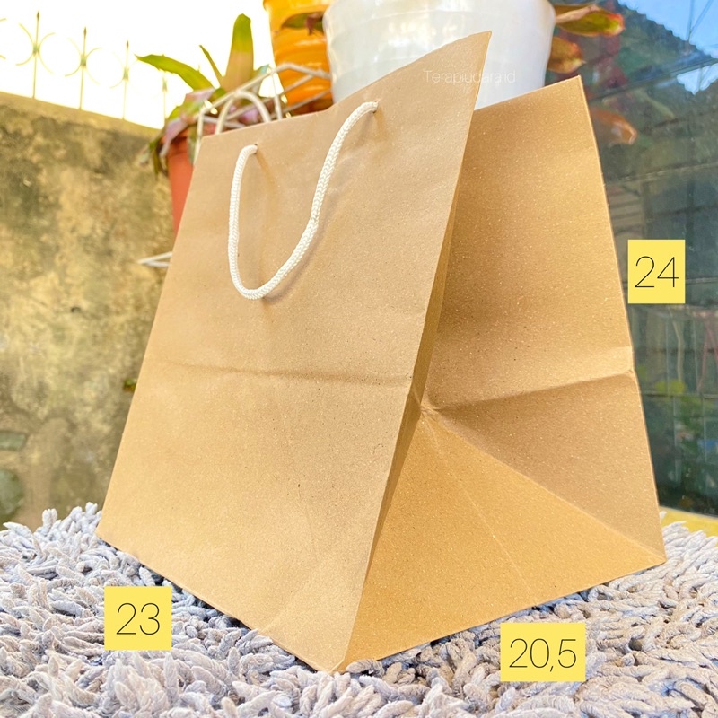 

Paper bag tas coklat polos 20x20 kotak