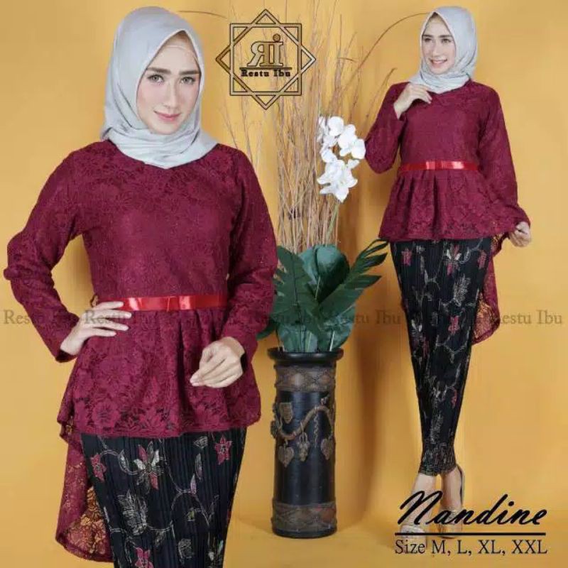 KEBAYA / KEBAYA BRUKAT / KEBAYA BROKAT / KEBAYA MODERN / KEBAYA PESTA / KEBAYA LAMARAN / BAJU KEBAYA-5