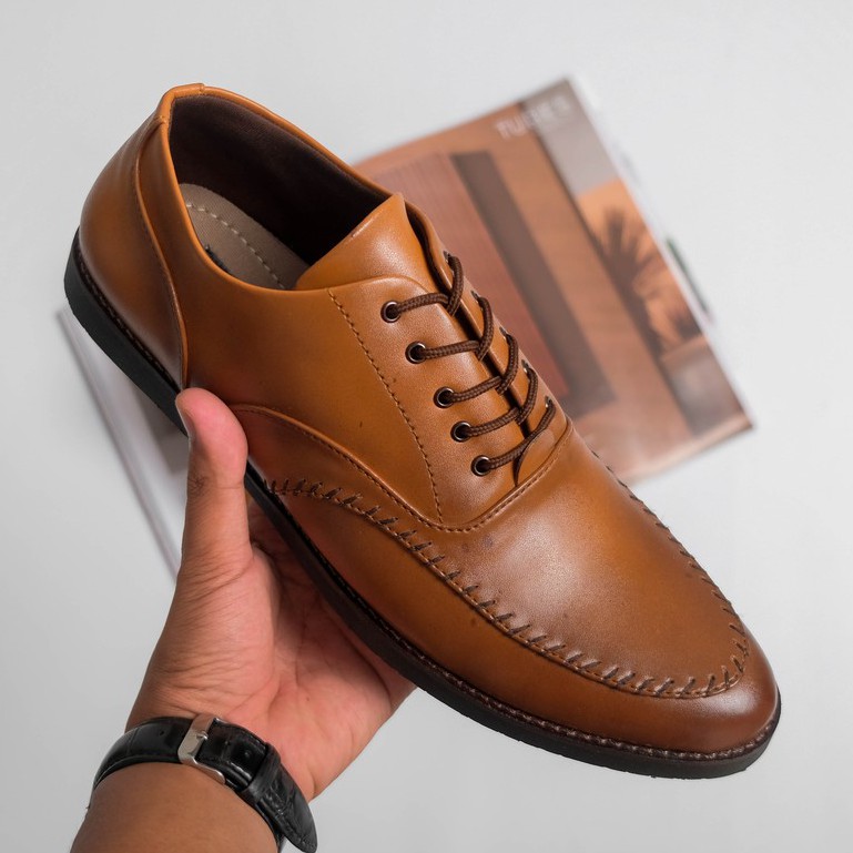 BOLTON BROWN |MNM x GIANT FLAMES| Sepatu Pantofel Pria Oxford Formal / Kantor ORI