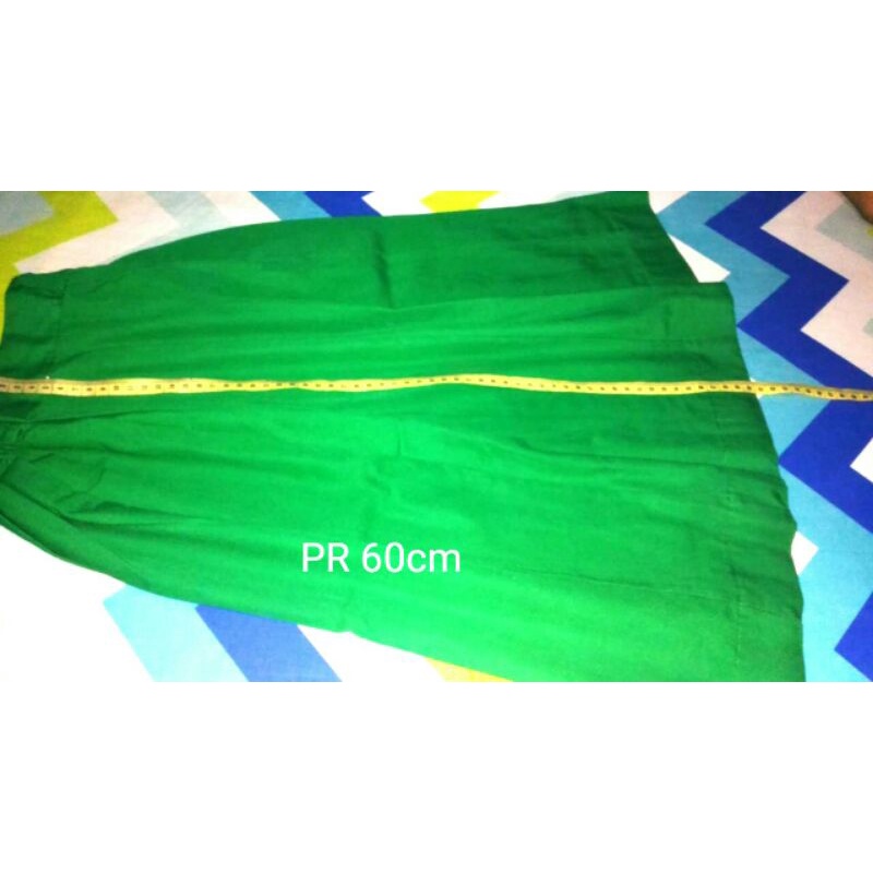 rok sekolah hijau putih panjang SD perempuan bekas bagus murah