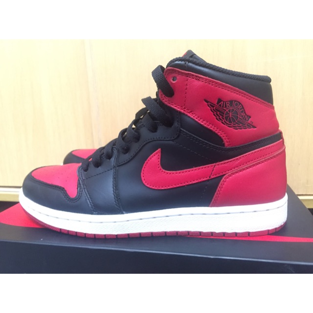 harga air jordan 1 bred