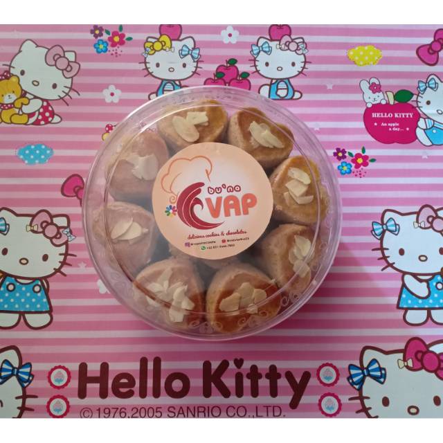 

Kue kacang almond