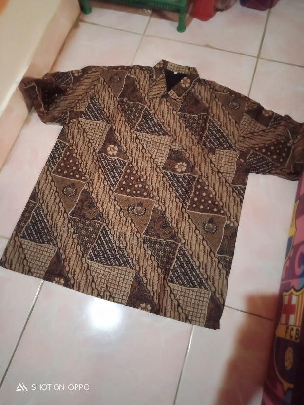Ganesh Batik Pria Lengan Pendek Full Furing Batik Solo