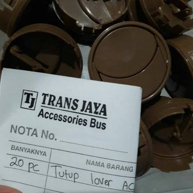 Tutup lover ac coklat