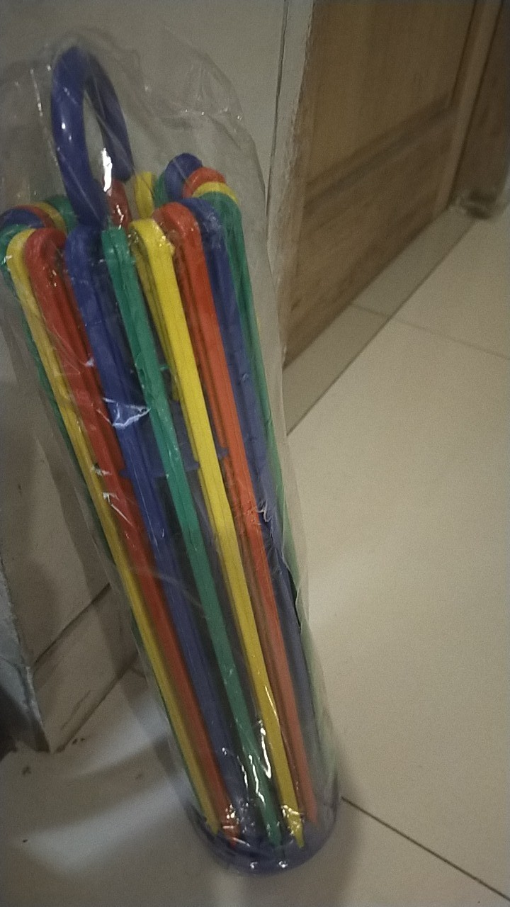 Folding Hanger  20 Stick Dan 24 Stick