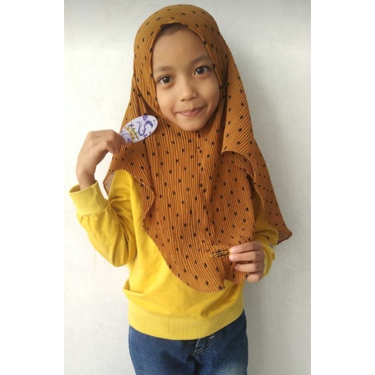 Jilbab anak bergo plisket polka ori Nurdaffa