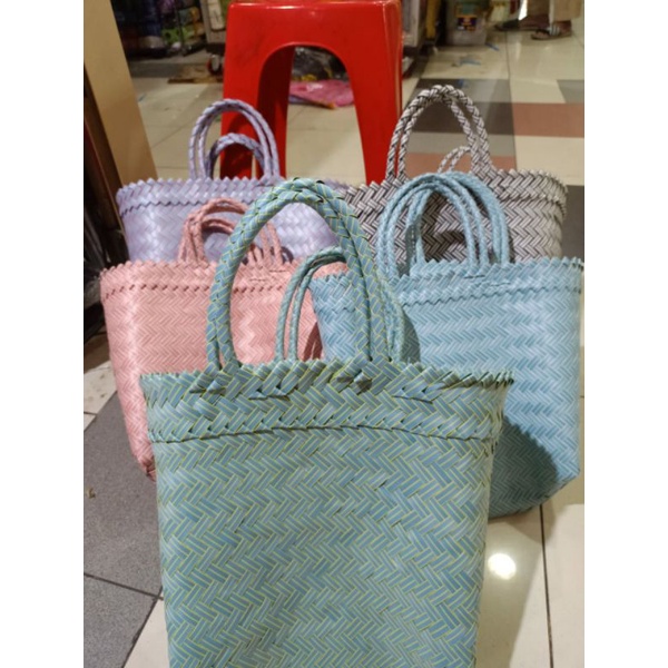 

(ukuran m)Tas keranjang anyaman terlaris dan termurah isi 1 pcs terlaris dan termurah