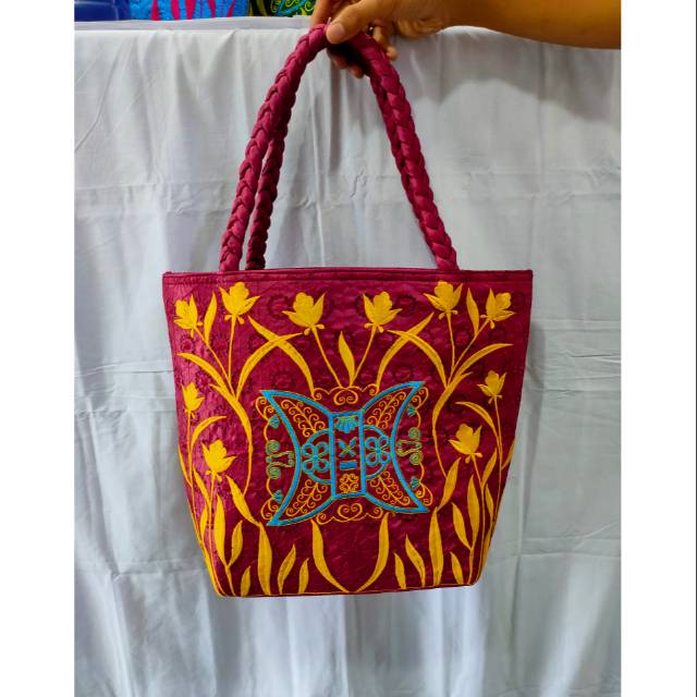 Tas Aceh Tas etnik bordiran pintu Aceh