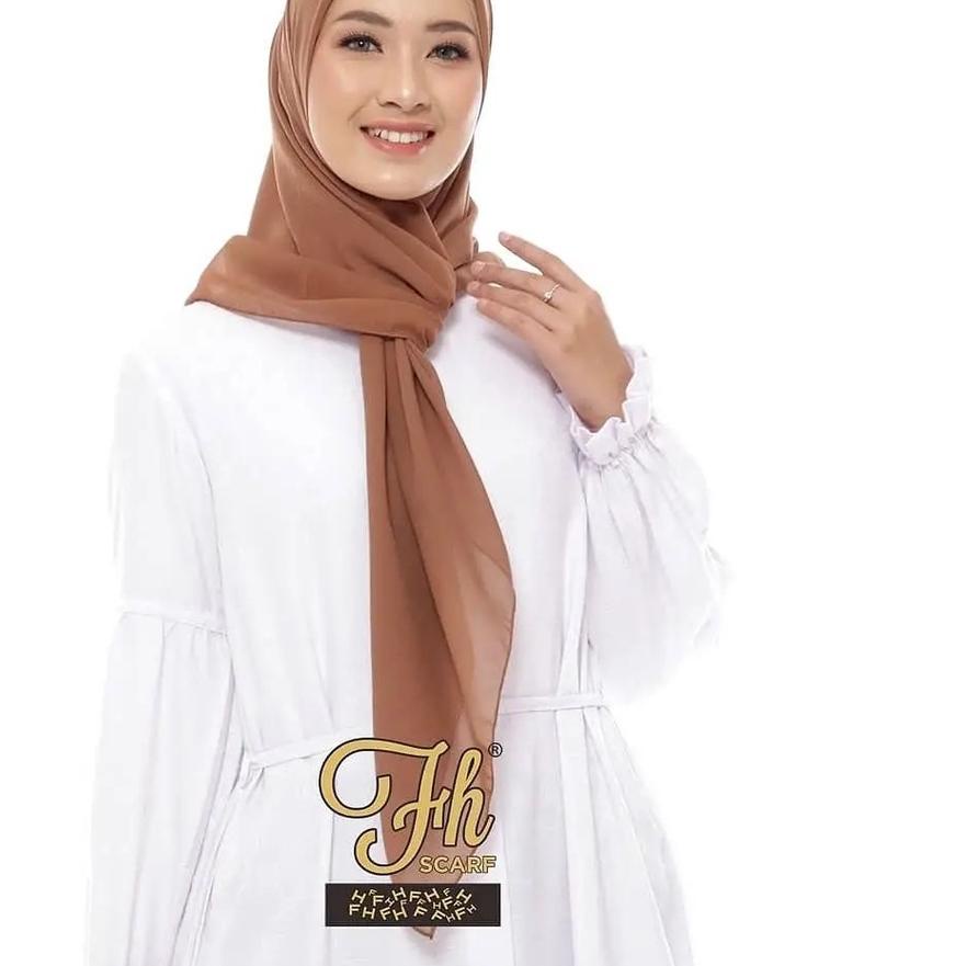 λSPECIAL PRICE kerudung jiilbab / hijab segi empat bahan bella square polos jahit tepi neci murah premium warna hijau matcha / sage green EBD♚