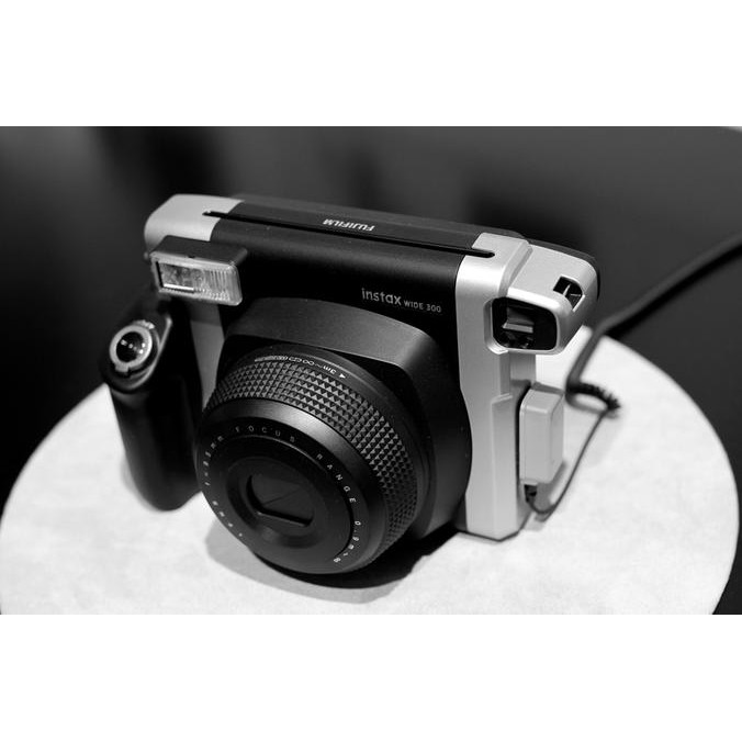 PROMO KAMERA FUJIFILM INSTAX POLAROID MINI WIDE 300 TERLARIS