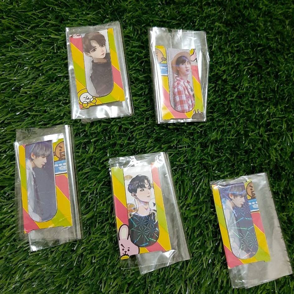 pembatas buku BTS / BT21 magnet 1pcs