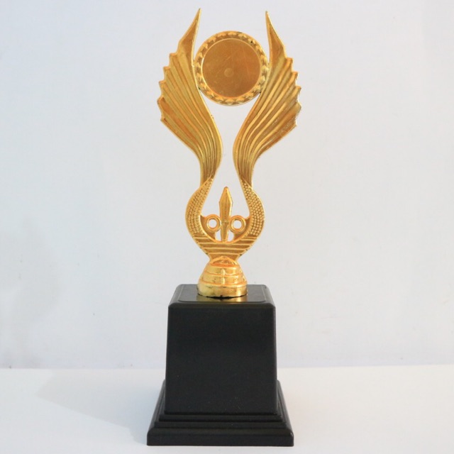 Piala Murah Model Tanduk