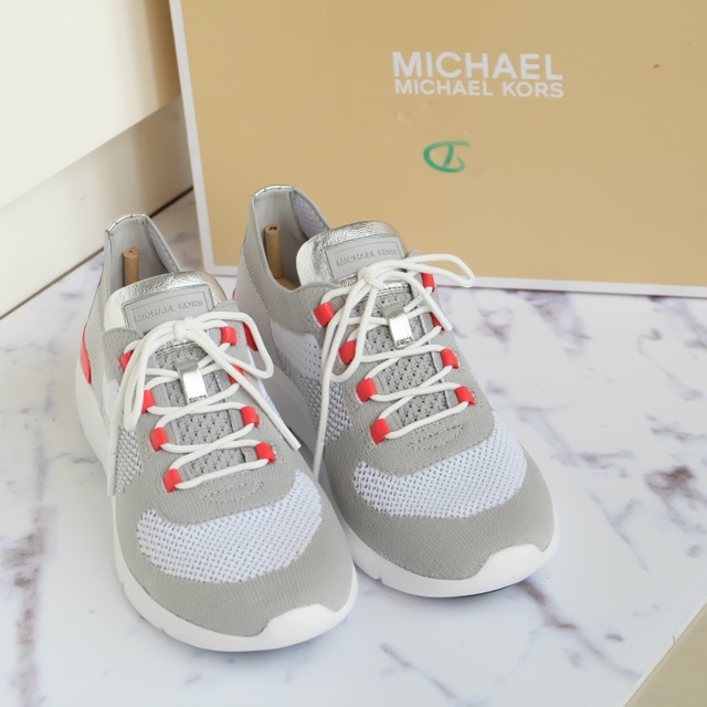 used michael kors shoes