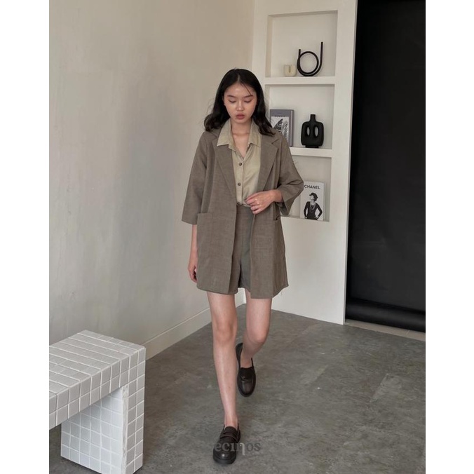 ECINOS: Oversized Blazer Set