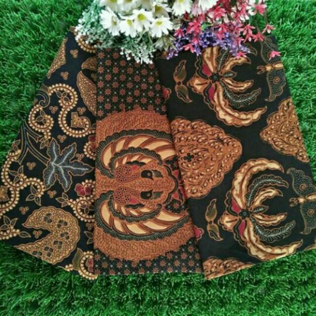 Batik Sogan Colet