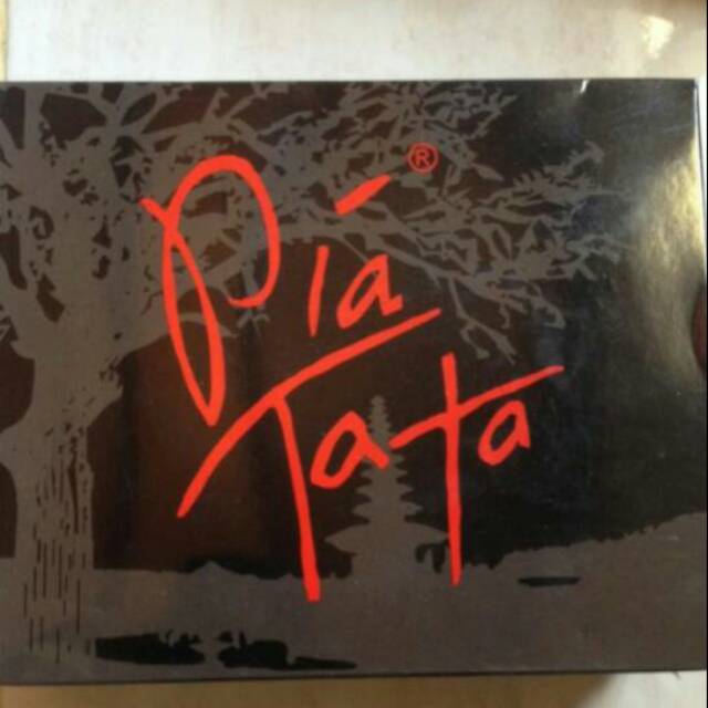 

Pia TATA Bali