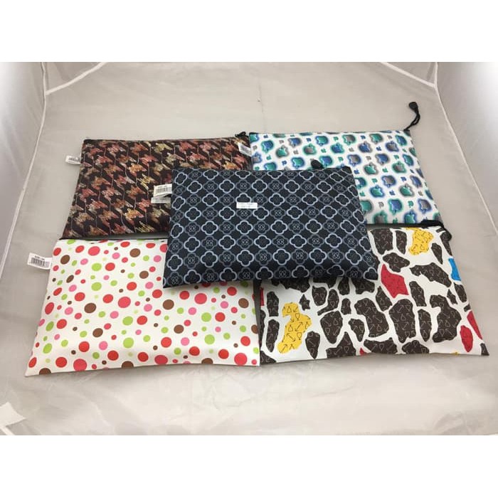 

ZIPPER BAG / MAP ZIPPER B5 / 55