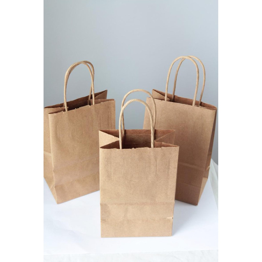 

Paper Bag Coklat Polos Besar A4 29x20x9cm / Paper Bag Souvenir Wedding Packing / Paperbag Kertas
