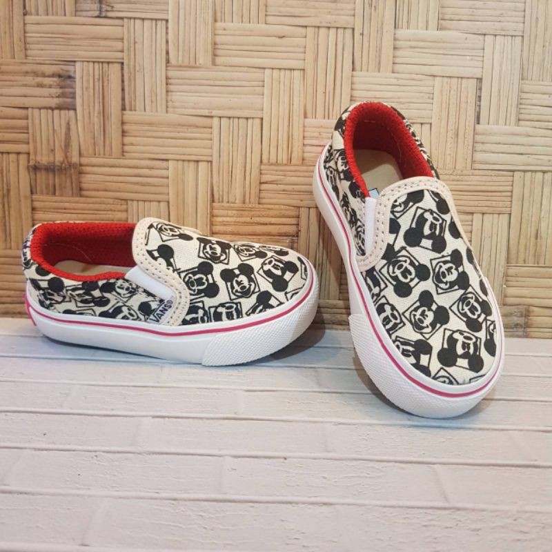 Sepatu Anak Vans Mickey Mouse Disney Size 16 - 35