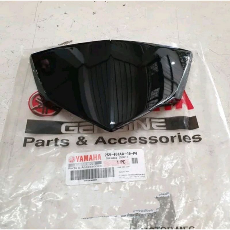 visor xeon GT 125 GT 125 hitam metalik original ygp