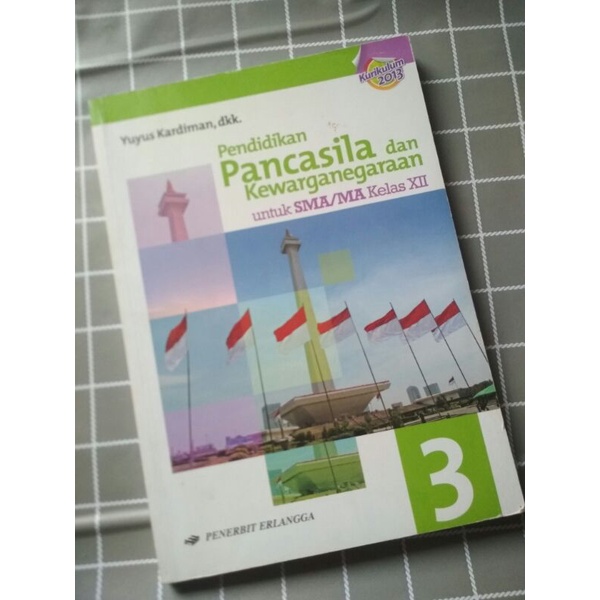 buku bekas PKN sma dan ma kelas 12