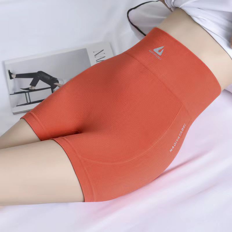 sCottsMith Celana Pendek Wanita Sexy Nyaman Celana Pendek Olahraga Gym Yoga Seamless Dengan Logo 1059-ORANGE