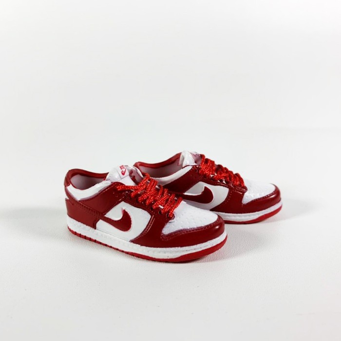 SB DUNK LOW ST JOHN 3D SNEAKERS KEYCHAIN MINIATUR