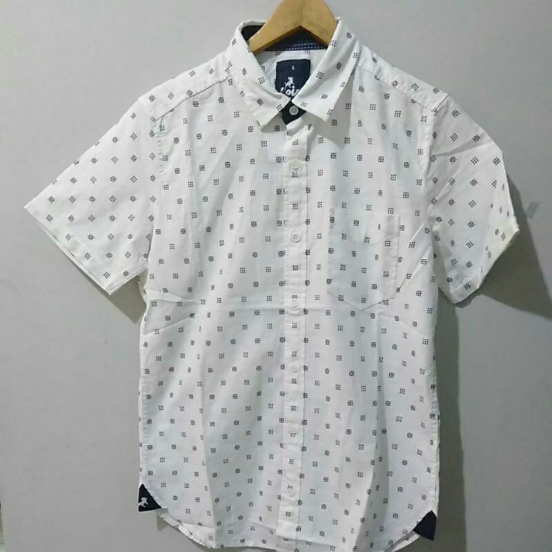 Kemeja Lois original