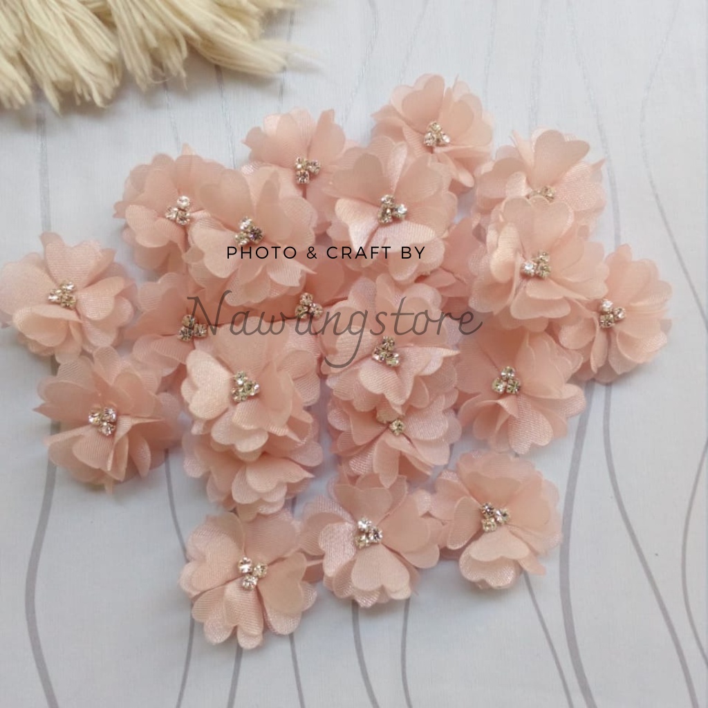 Aplikasi bunga semanggi 3cm/3MT.5K/kebaya/bunga 3d/organza/jahit/brukat