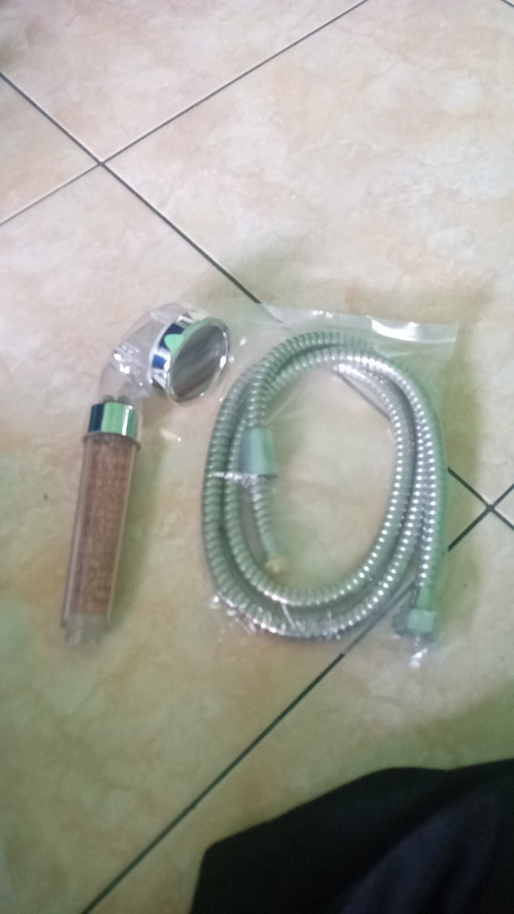 Kepala Shower Filter Aerator 4in1 Mineral Ion Pressure Hand Shower Head Spa Shower Hemat Air