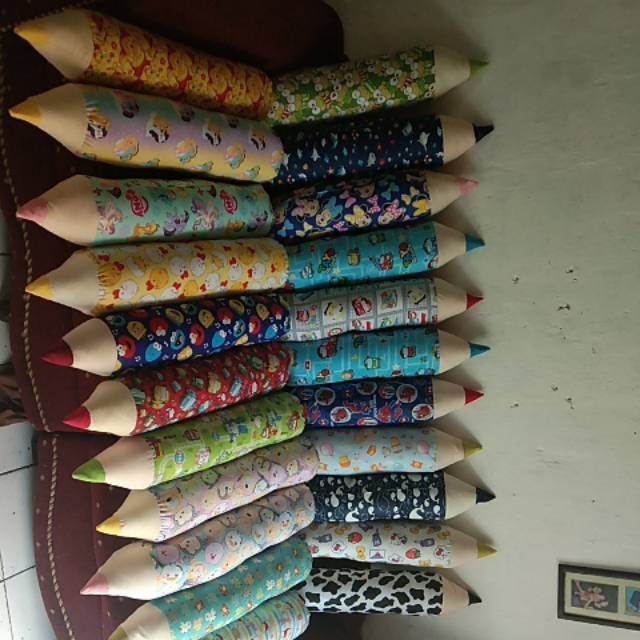 

Bantal Pensil