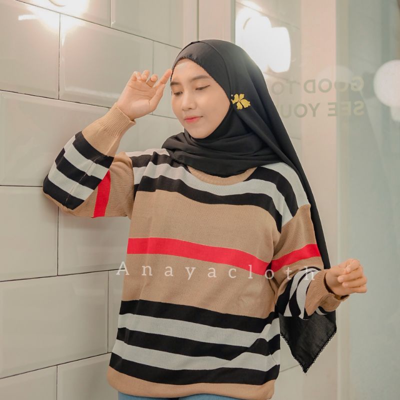 Benka Line Cardy Sweater Rajut